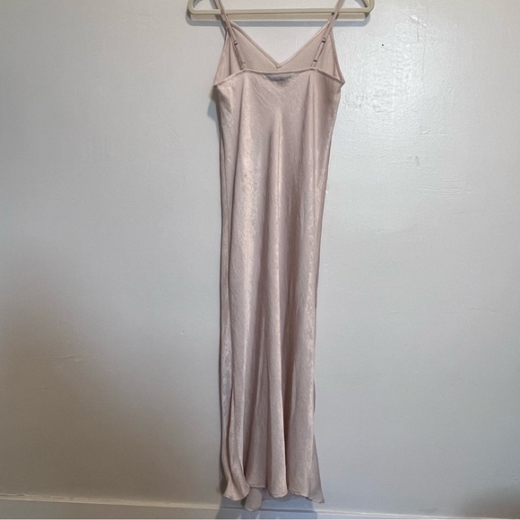 Banana Republic Blush Slip Dress - Picture 2 of 6